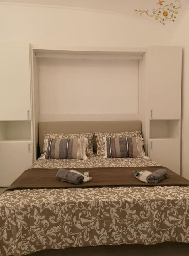 Domus Porta Pia Luxury Con Jacuzzi Apartment *