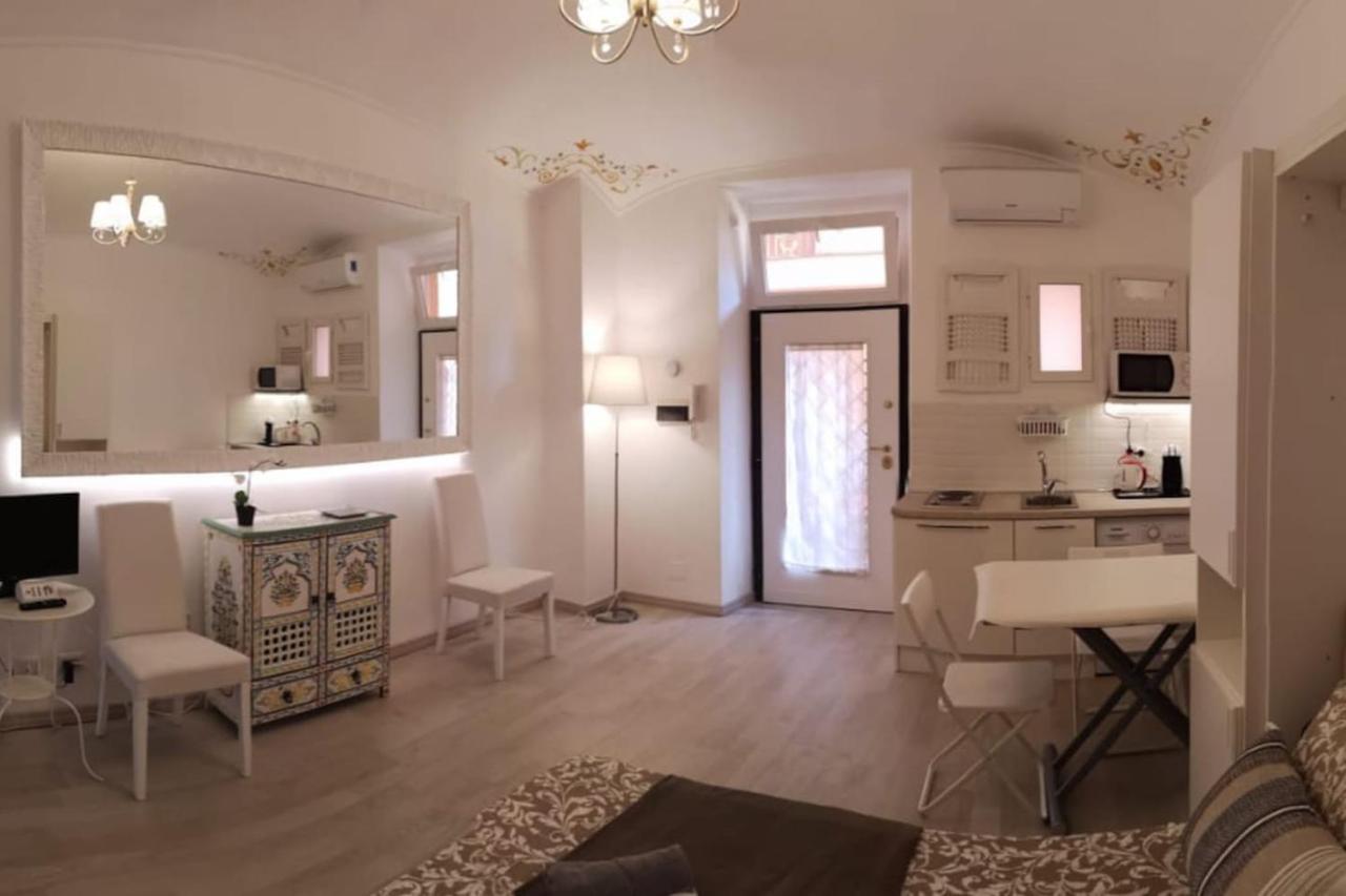 Apartment Domus Porta Pia Luxury Con Jacuzzi *