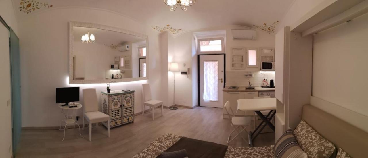 Domus Porta Pia Luxury Con Jacuzzi Apartment